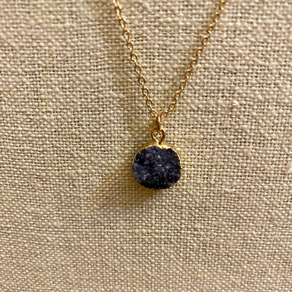 New 14” druzy necklace